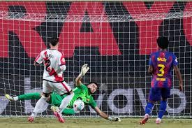   برشلونة يتعادل 1-1 مع رايو فاليكانو بالدوري الإسباني