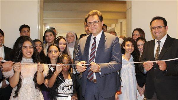 وزير الثقافة يفتتح المعرض السنوي العاشر لفصول الرسم بمركز تنمية المواهب