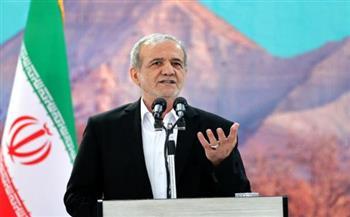 الرئيس الإيراني يدعو منظمة شنغهاي للتعاون لاتخاذ خطوات ملموسة لتعزيز السلام
