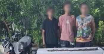 اللهو يتحول لجريمة.. 3 شباب يعتدون على سيدة بالجيزة