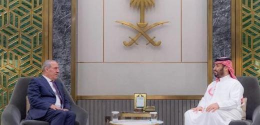 ولي العهد السعودي ونائب الرئيس الفلسطيني يبحثان القضية الفلسطينية