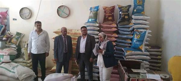 ضبط 12,5 طنًا من الأعلاف مجهولة المصدر بدمياط