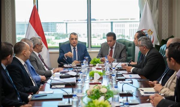 وزير الصحة يستقبل وزير الدولة للإنتاج الحربى لتعزيز التعاون