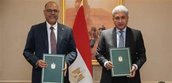   فتحي وجبران يوقعان بروتوكول تعاون بشأن شروط وضوابط الترخيص لوحدات الإقامة الفندقية 