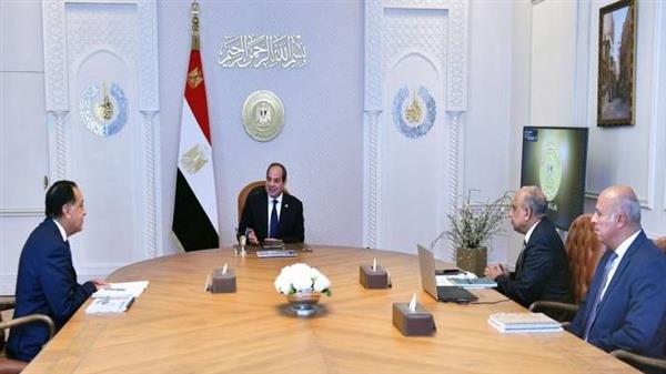 الرئيس السيسي يوجه بالعمل على إضافة قدرات من الطاقات المتجددة