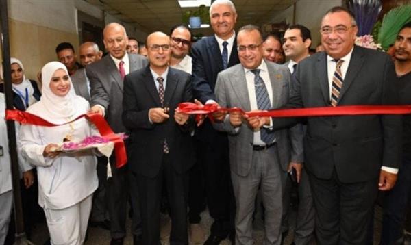 رئيس جامعة أسيوط يفتتح وحدة الأشعة المقطعية بالأطفال الجامعي