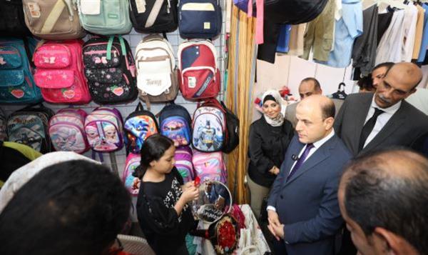 محافظ كفر الشيخ: معارض "أهلًا مدارس" توفر المستلزمات بأسعار مخفضة