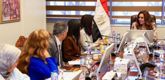 وزير التنمية المحلية تؤكد أهمية التعاون مع برنامج الأمم المتحدة الإنمائي