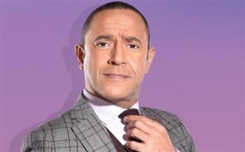   أشرف عبد الباقي.. 62 عامًا من صناعة البهجة على المسرح والسينما والتلفزيون
