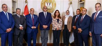   القليوبية و"نهضة مصر" يجددان عقد النظافة لتطوير منظومة المخلفات بأحياء شبرا الخيمة والخصوص