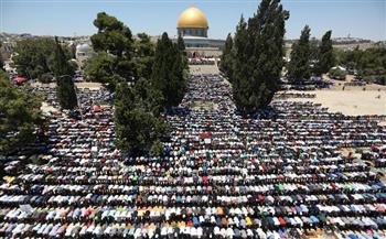   40 ألف فلسطيني يؤدون صلاة الجمعة في المسجد الأقصى