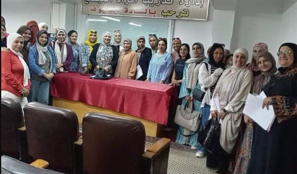 جامعة قناة السويس تنظم برنامجً "القابلية للاستهواء وتأثيرها على انتشار الشائعات"