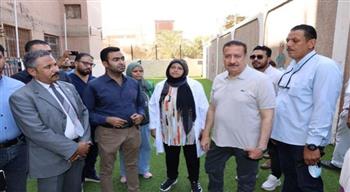   محافظ المنوفية يحاسب الغائبين بمستشفى ميت خلف