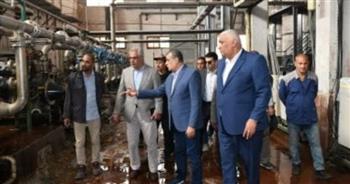   وزير الإنتاج الحربي يتابع سيرالعملية الإنتاجية بشركة أبو زعبل للكيماويات 