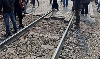 قطار يدهس أحد الأشخاص أثناء عبوره المزلقان بالقليوبية