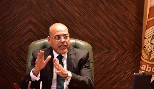 العمل: لا صحة لتوظيف "مدربي جيم" بالإمارات برسوم مالية باهظة