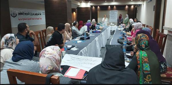 "قضايا المرأة" تنظم ورشة تدريبية حول كيفية تناول مناهج الصحة الإنجابية بالمدارس