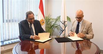   بروتوكول تعاون مشترك بين محافظة قنا و جامعة عين شمس