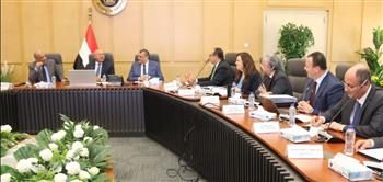   الأعلى للطاقة يناقش الإسراع في توفير "الطاقة" اللازمة لمشروعات الصناعة الاستراتيجية