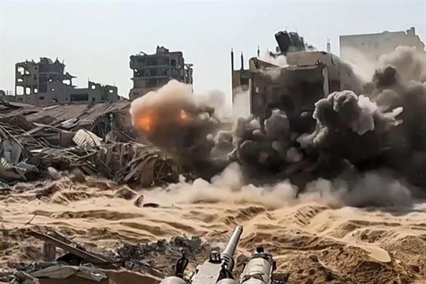 نداء عاجل من الخارجية الفلسطينية: "أنقذوا المدنيين في غزة"