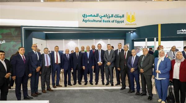 دعما للمزارعين.. البنك الزراعي يستعرض أحدث خدماته المصرفية بمعرض صحارى