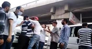   3 عاطلين يعتدون على شاب بالإسكندرية.. والأمن يتدخل