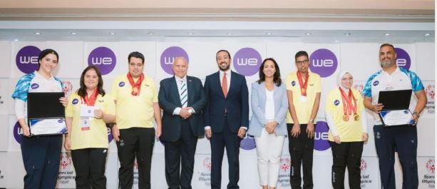 المصرية للاتصالات تكرم أبطال الأوليمبياد الخاص المصري المشاركين في مسابقة الفروسية بالإمارات 