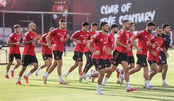 مدرب تركي يدخل دائرة ترشيحات الأهلي.. إنجازاته تتصدر الترشيحات