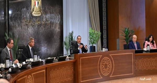مدبولي: إحياء وسط البلد يحافظ على التراث ويعزز البنية الاقتصادية