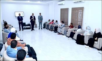   مدير صندوق مكافحة الإدمان يلتقي بمشرفي البرامج الوقائية على مستوى الجمهورية