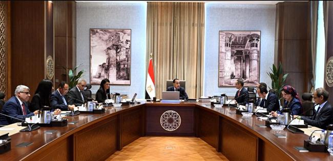 رئيس الوزراء يتابع موقف المقرات التي تم إخلاؤها بعد الانتقال للعاصمة الإدارية الجديدة
