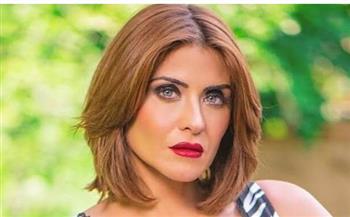  إطلالة مثيرة لـ هيدى كرم فى أحدث ظهور لها 