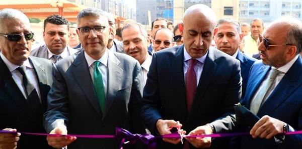 وزير التعليم ومحافظ الجيزة يفتتحان 3 مدارس جديدة بالمحافظة