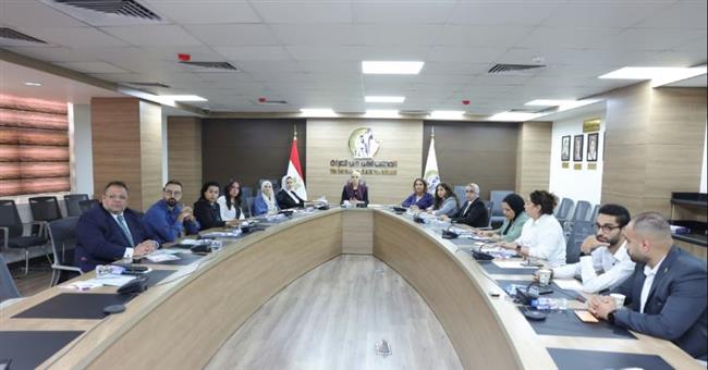 لجنة الشباب بقومي للمرأة تناقش خطة عملها المقبلة فى اجتماعها الدورى 