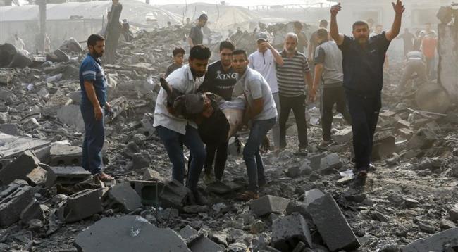 غزة: استشهاد 14 فلسطينيا بقصف الاحتلال