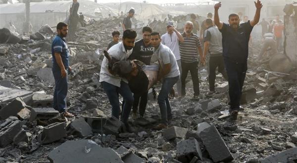 غزة: استشهاد 14 فلسطينيا بقصف الاحتلال