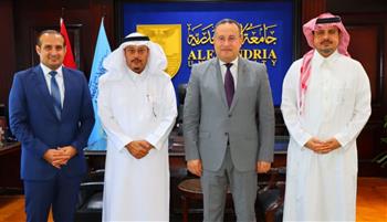   جامعة الإسكندرية تبحث التعاون مع قنصل السعودية
