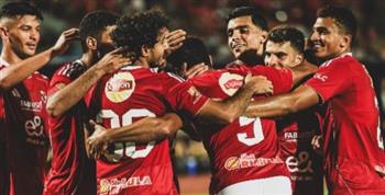   بن شرقي وشريف يقودان هجوم الأهلي أمام سيراميكا