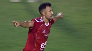 تريزيجيه يتوج بجائزة أفضل لاعب في مباراة الأهلي وسيراميكا