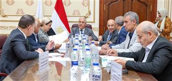   تمديد خدمة رزق عبدالسميع رئيسًا لمجلس إدارة دار المعارف والقومية للتوزيع 