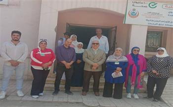     الكشف على 810 مواطنين في قافلة طبية مجانية بالقليوبية