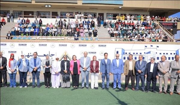 رئيس جامعة بنها: حريصون على توفير جميع سبل الدعم والرعاية لأبنائنا الطلاب