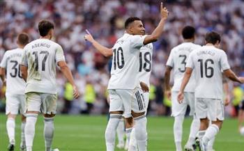   ريال مدريد يهزم إسبانيول 2-0 ويواصل الانتصارات
