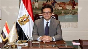   وزير الثقافة: المسرح أداة تواصل عالمي لا تعرف الحواجز