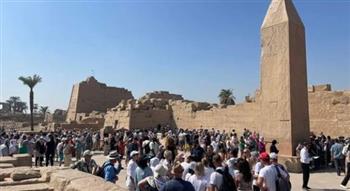  نقيب السياحيين يكشف مفاجآت جديدة عن الموسم السياحي الشتوي 