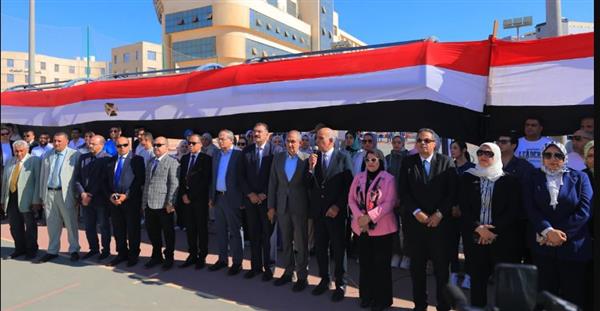 رئيس جامعة كفر الشيخ يهنئ الطلاب بالعام الدراسي الجديد