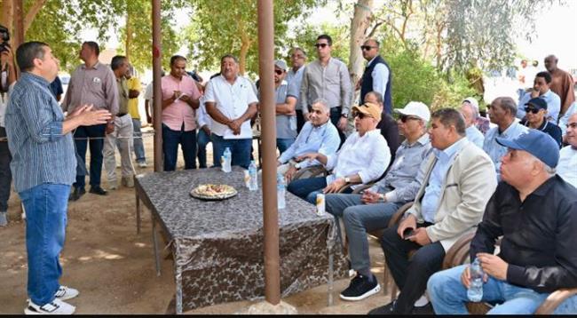 د.سويلم يواصل جولته بمحافظة أسوان ويتفقد المفرخ السمكي بمنطقة الشلال