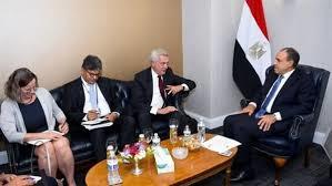 وزير الخارجية يلتقى بالمُفوض السامى للأمم المتحدة لشئُون اللاجئين