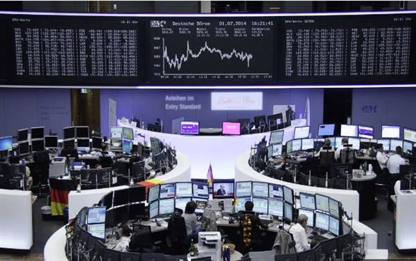 تراجع أسهم شركات الطيران الأوروبية بعد الهجوم الإلكتروني على أنظمة المطارات