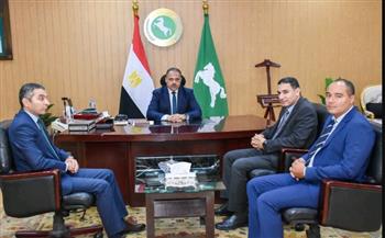   محافظ الشرقية يستقبل نائب رئيس الجهاز القومي لتنظيم الاتصالات والوفد المرافق له 